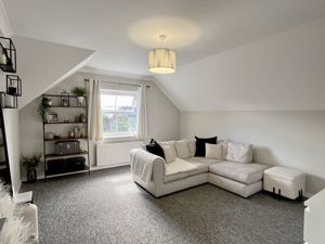 Lounge- click for photo gallery